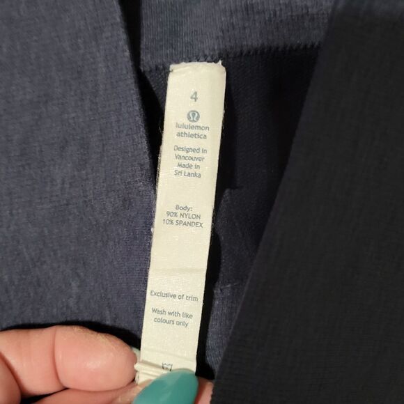 Lululemon rouched crop leggings - Picture 3 of 4
